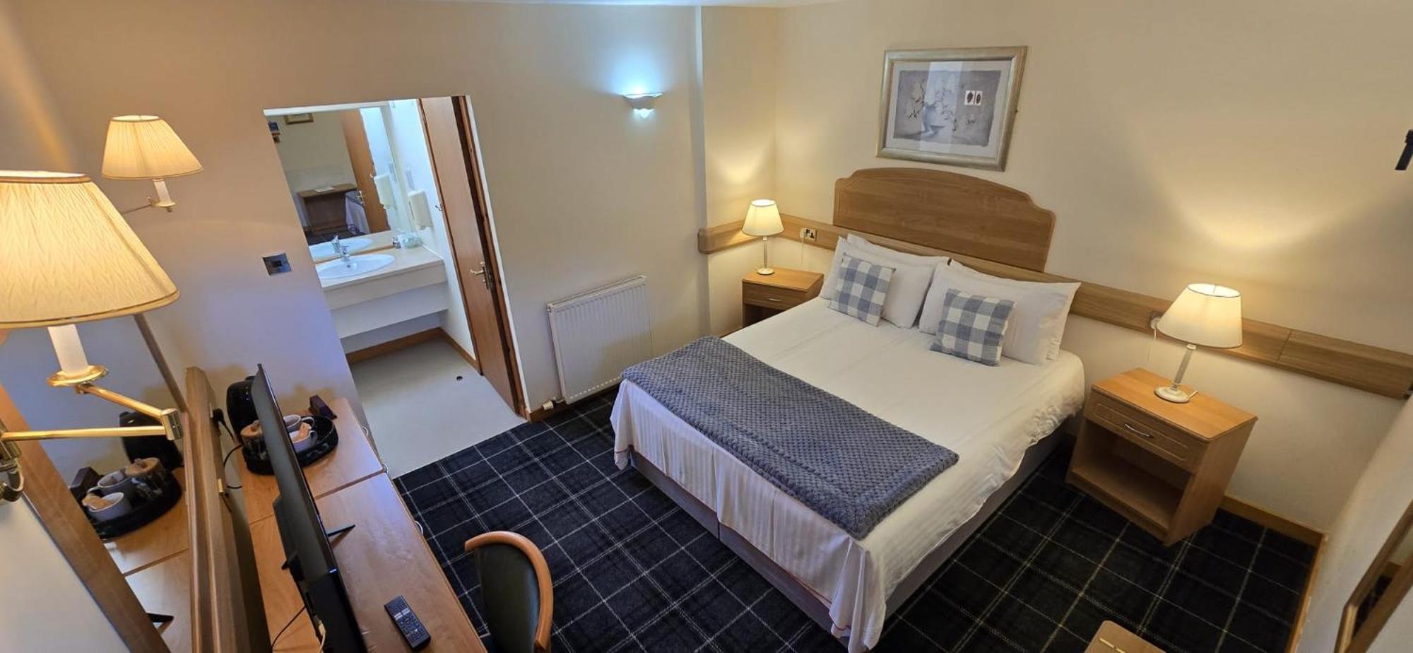 The Red Lion Tavern Fochabers Luaran gambar